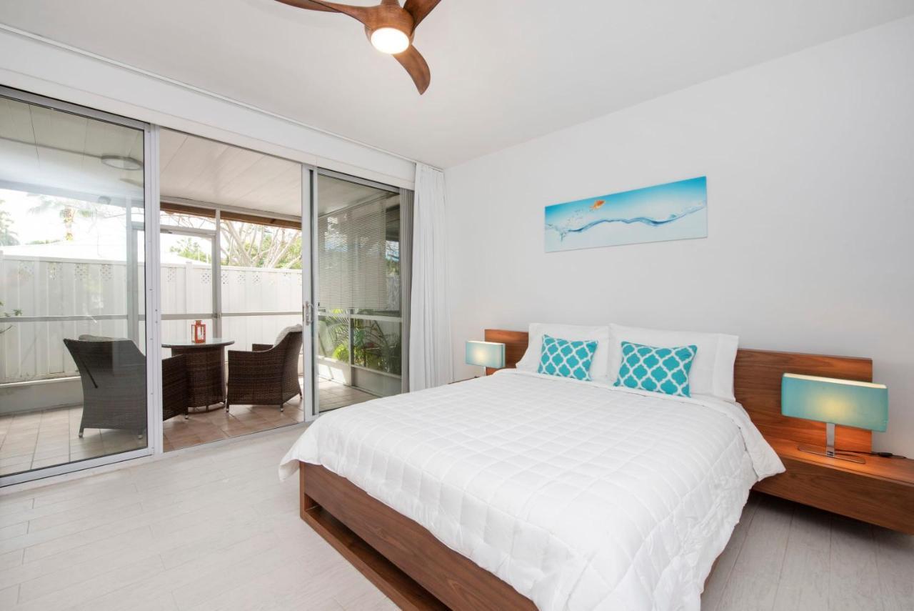 Beach Living At Island Pine Villas Blse George Town Eksteriør billede