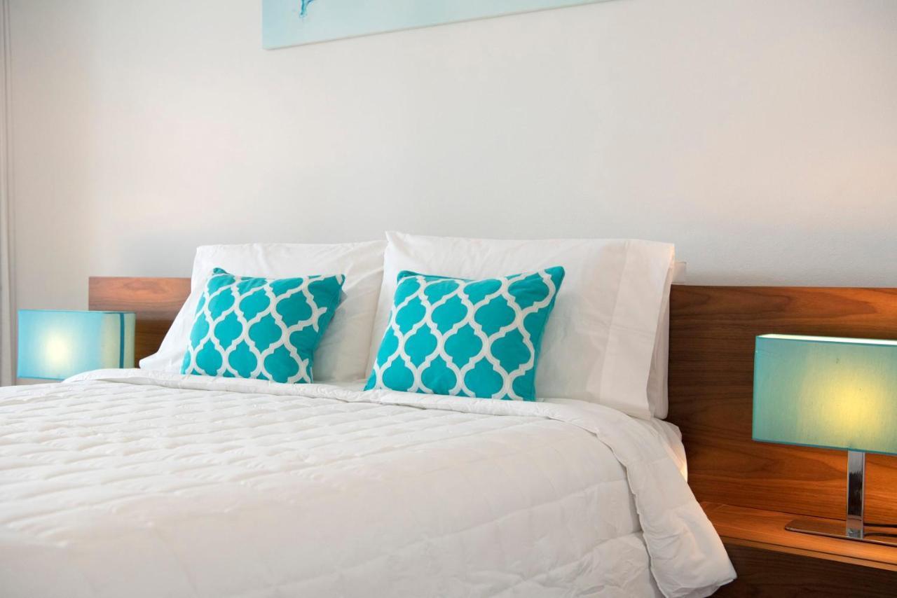 Beach Living At Island Pine Villas Blse George Town Eksteriør billede